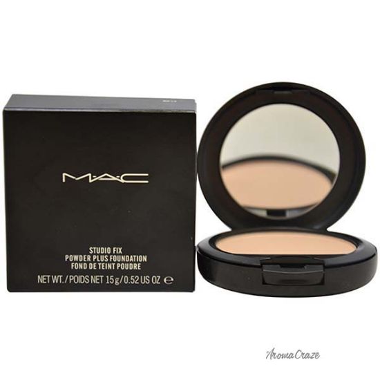Picture of Studio Fix Powder Plus Foundation - NW20 by MAC for Women - 0.52 oz Foundation